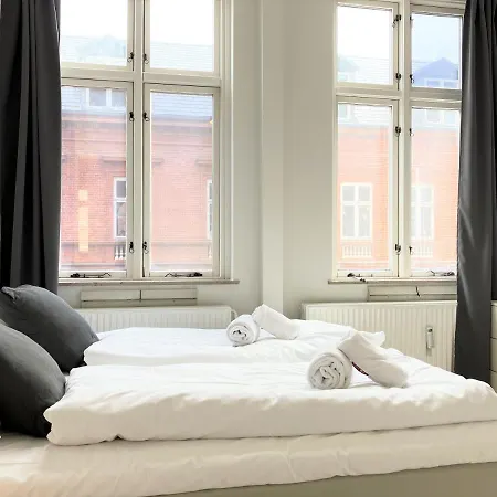 Three Bedroom In Esbjerg, Kronprinsensgade 20 Appartement