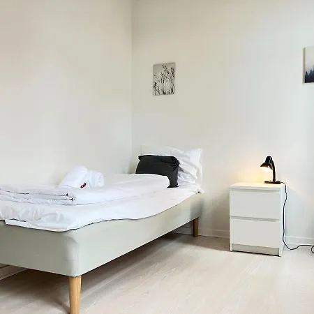 Three Bedroom In Esbjerg, Kronprinsensgade 20 아파트 에스비에르